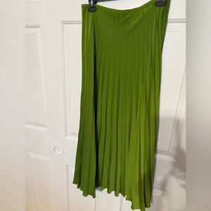ZARA Green Pleated Skirt